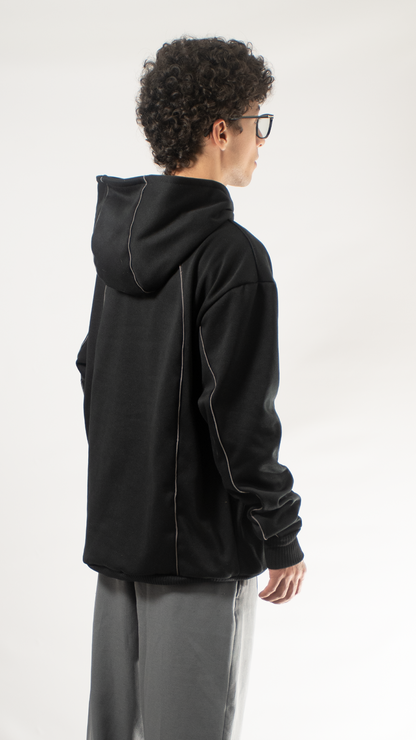 Hoodie negro líneas