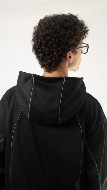 Hoodie negro líneas